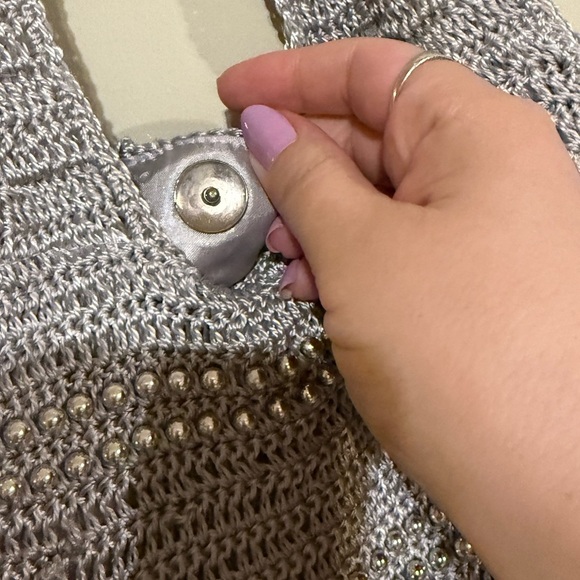 Elegant Silver Beaded Crocheted Women's Bag - Picture 3 of 9